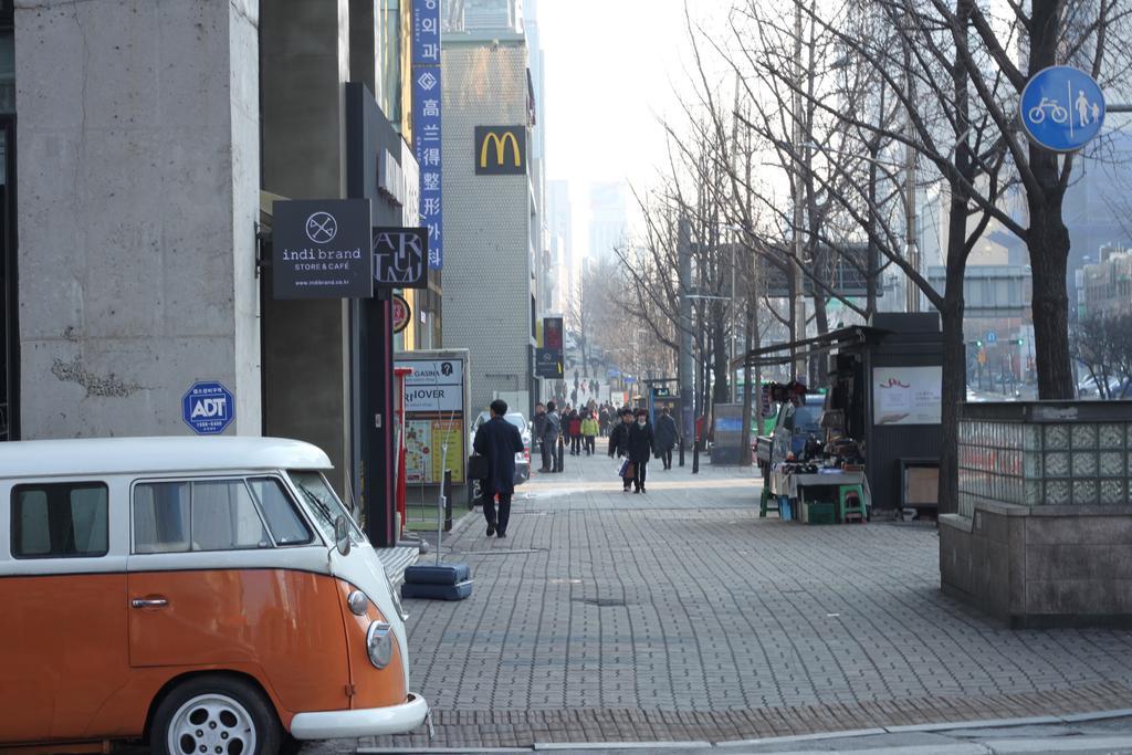 24 Guesthouse Garosugil - Gangnam Seoul Exterior photo